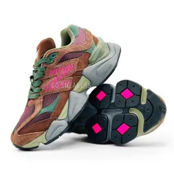 New Balance 9060 Burgundy