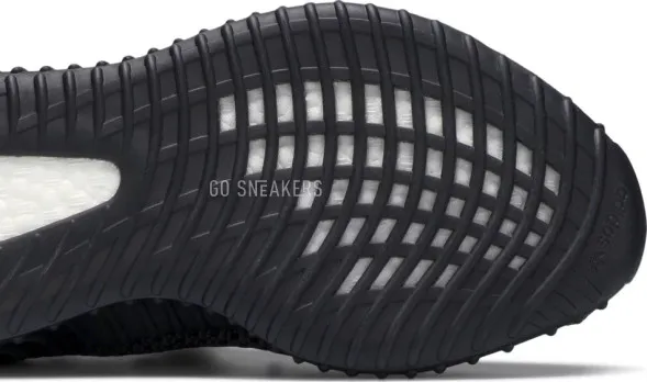 Унисекс кроссовки Adidas Yeezy Boost 350 V2 &amp;#039;Black Non-Reflective&amp;#039;