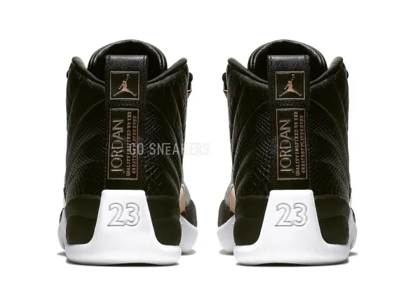 Унисекс кроссовки Nike Air Jordan 12 Retro Black Metallic Gold White