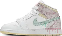 Женские кроссовки Nike Air Jordan 1 Mid SE GS &#039;Ice Cream&#039;