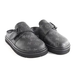 Louis Vuitton Slipper Black Leather 