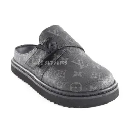 Louis Vuitton Slipper Black Leather 