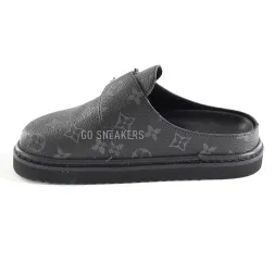Louis Vuitton Slipper Black Leather 