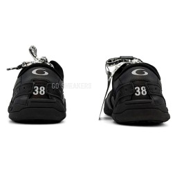 Balenciaga Hamptons Worn Out Low Black