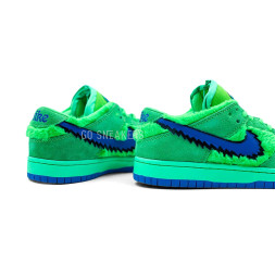 Grateful Dead Bears x Nike SB Dunk Collection Green