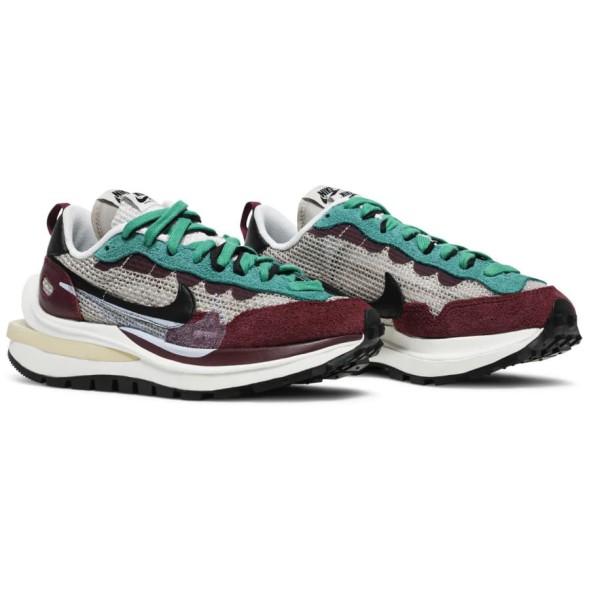 Унисекс кроссовки Nike x Sacai VaporWaffle Villain Red