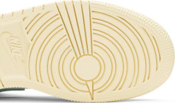 Женские кроссовки Nike Air Jordan 1 Mid SE GS &#039;Ice Cream&#039;