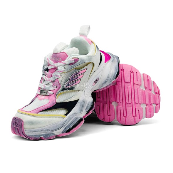 Женские кроссовки Balenciaga Cargo Sneaker Worn-Out - Pink